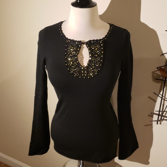 TOP Size Small - Picture 1 of 16